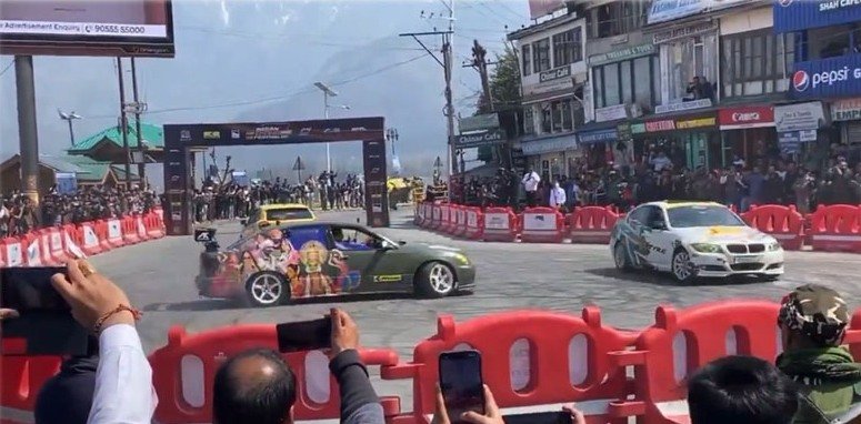 Kashmir Hosts Their 1st Formula-4 Car Racing Event Along Dal Lake This Month