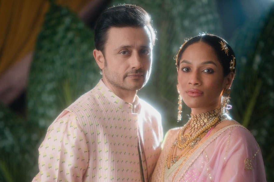 Actor Couple Masaba Gupta and Satyadeep Mishra Expecting Their First Child, Announce Joyful News on Instagram