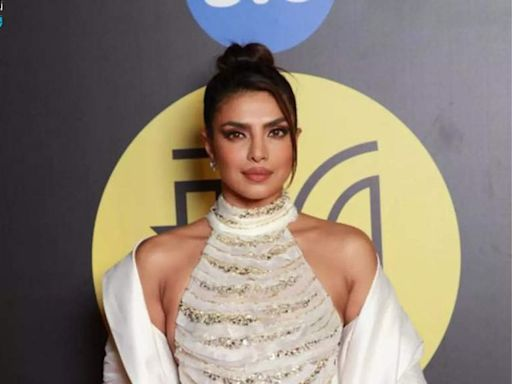 Priyanka Chopra Talk About Her Beauty Pleasant, while talking about fellow Indian beauty queens Aishwarya Rai and Sushmita Sen